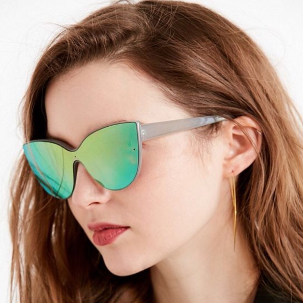 *LAST1* CAT EYE RETRO SUNGLASSES - Picture 2 of 3